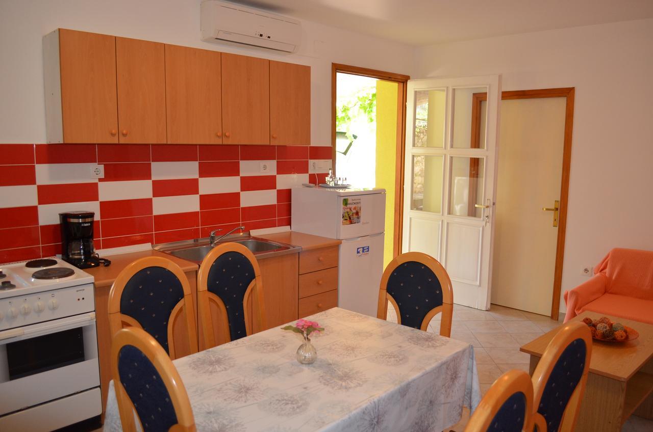 Apartments Petar Draga Bašćanska Exteriér fotografie